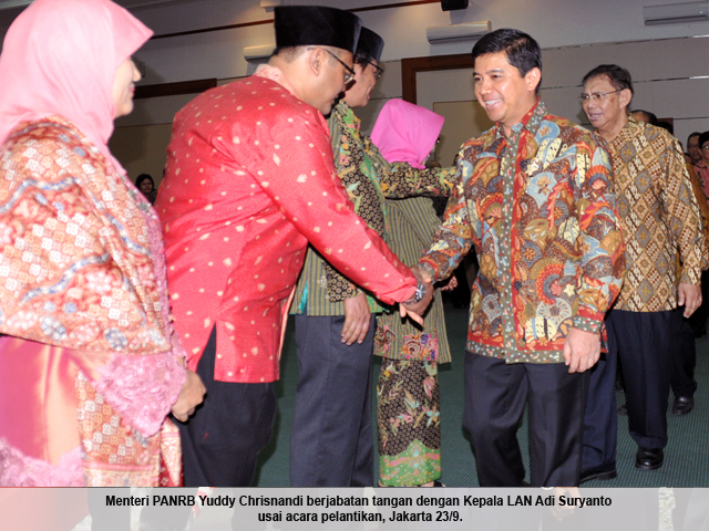 20150923 MENTERI PELANTIKAN KEPALA LAN