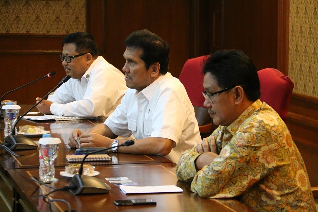 20160919_-_Rapat_Menteri_dengan_Bri__2.JPG