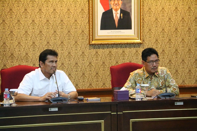 20160919_-_Rapat_Menteri_dengan_Bri__3.JPG