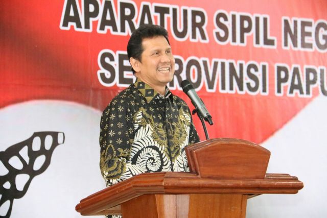 20170303 penyerahan akreditasi badan diklat papua  5