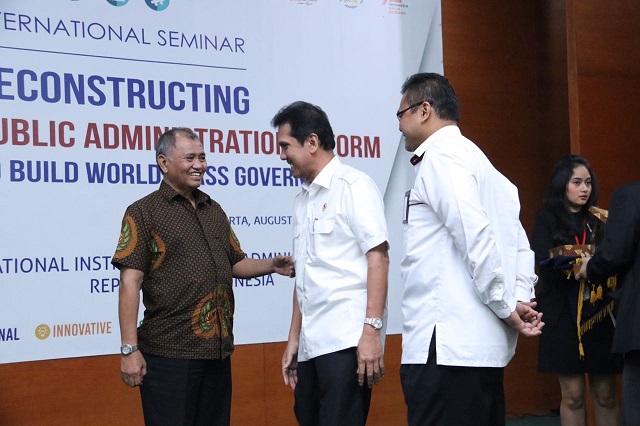 20170821 MENTERI Seminar Internasional 5