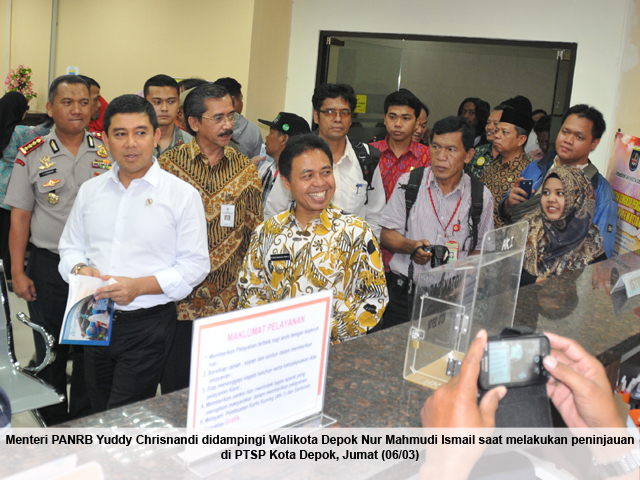 20150306 - Menteri Yuddy Blusukan ke Depok