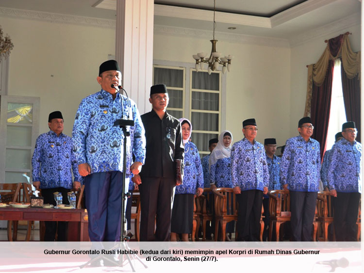 20150728 Gubernur Gorontalo apel Korpri