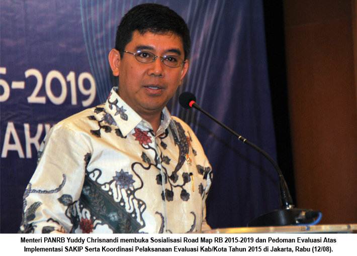 20150812 Menteri Buka Sosialisasi Road Map