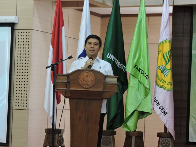 20160524 - MENTERI - Keynote Speaker di UNJ 5