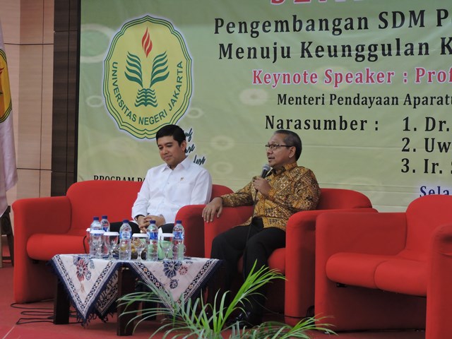 20160524 - MENTERI - Keynote Speaker di UNJ 6