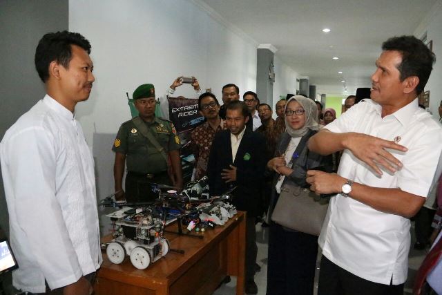 20170913 Menteri UIN Malang tinjau7