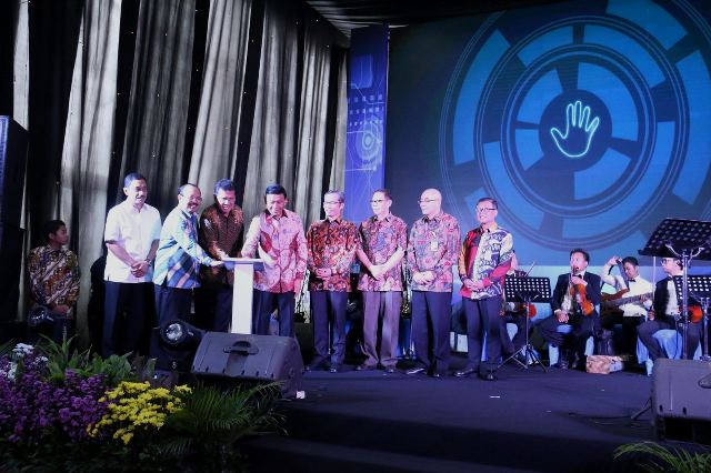 20171004 launching egovt WIRANTO