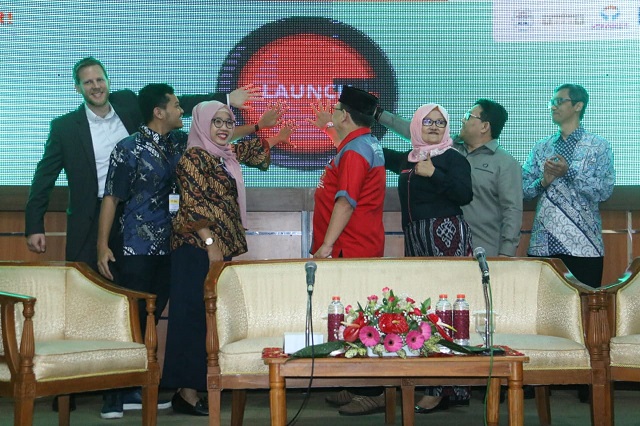 20190207 sosialisasi lapor surabaya1