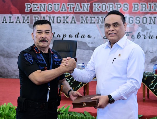 20190221 menteri brimob1