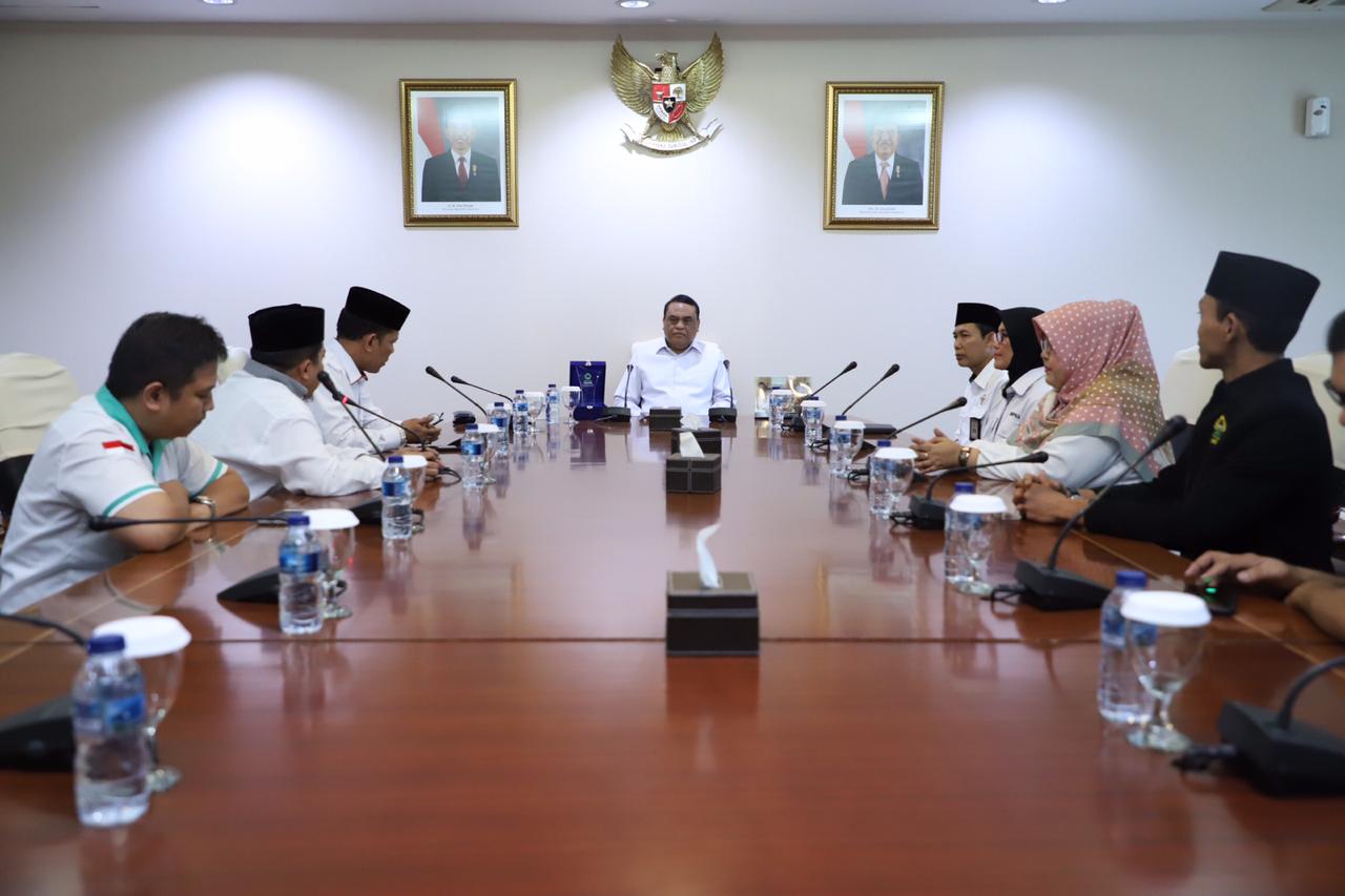 20190701 Menteri FKAPHI