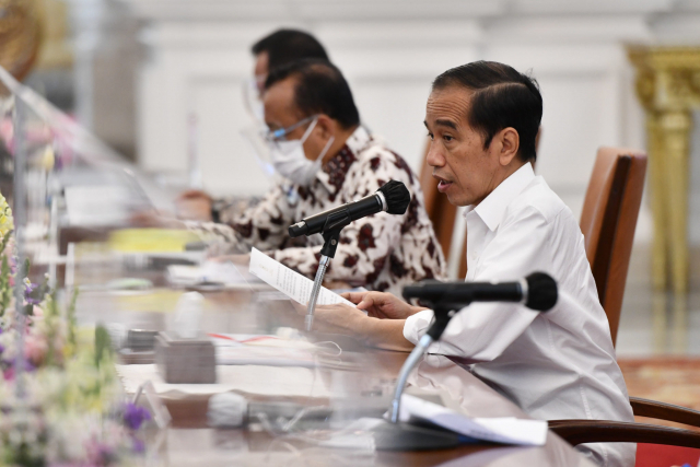 20210316 Presiden Jokowi Minta Menpora Sempurnakan Rancangan Desain Besar Olahraga Nasional