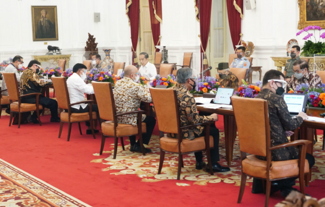 20210611 Pimpin Rapat Hilirisasi Ekonomi Digital Presiden Instruksikan Percepatan Digitalisasi UMKM