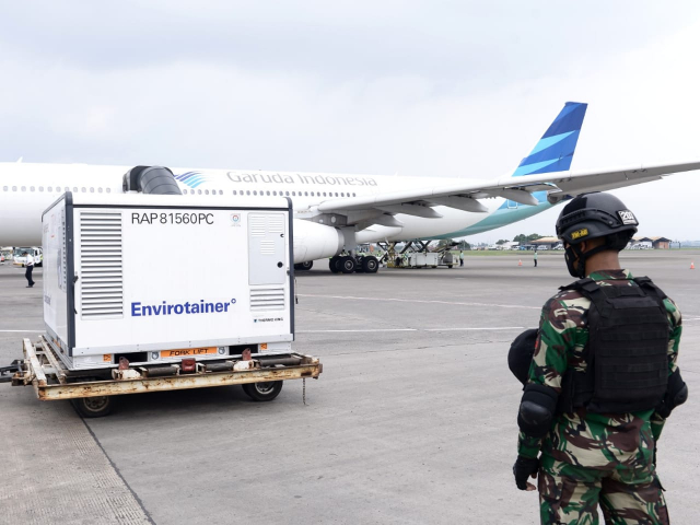 20210701 Tahap ke 18 Sebanyak 14 Juta Dosis Vaksin COVID 19 Kembali Tiba di Tanah Air