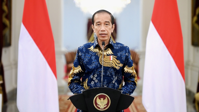 20210702 Presiden Jokowi Tetapkan PPKM Darurat di Jawa dan Bali