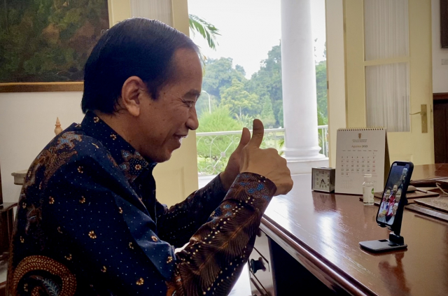 20210803 Saat Presiden Jokowi Telepon Sang Peraih Emas Olimpiade Tokyo