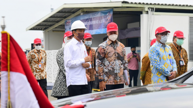 20220216 Presiden Jokowi Apresiasi Kualitas SDM Indonesia dalam Produksi Mobil Ekspor