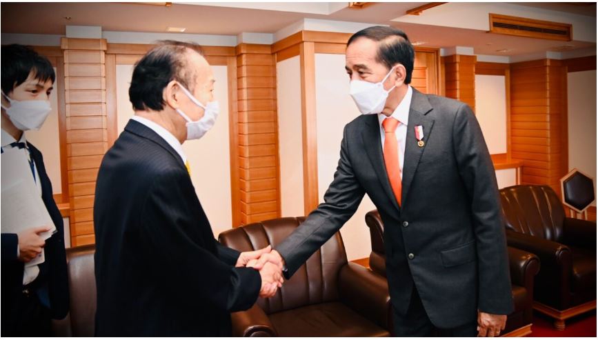 20220728 Presiden Jokowi Bertemu Ketua Japan Indonesia Parliamentary Friendship League