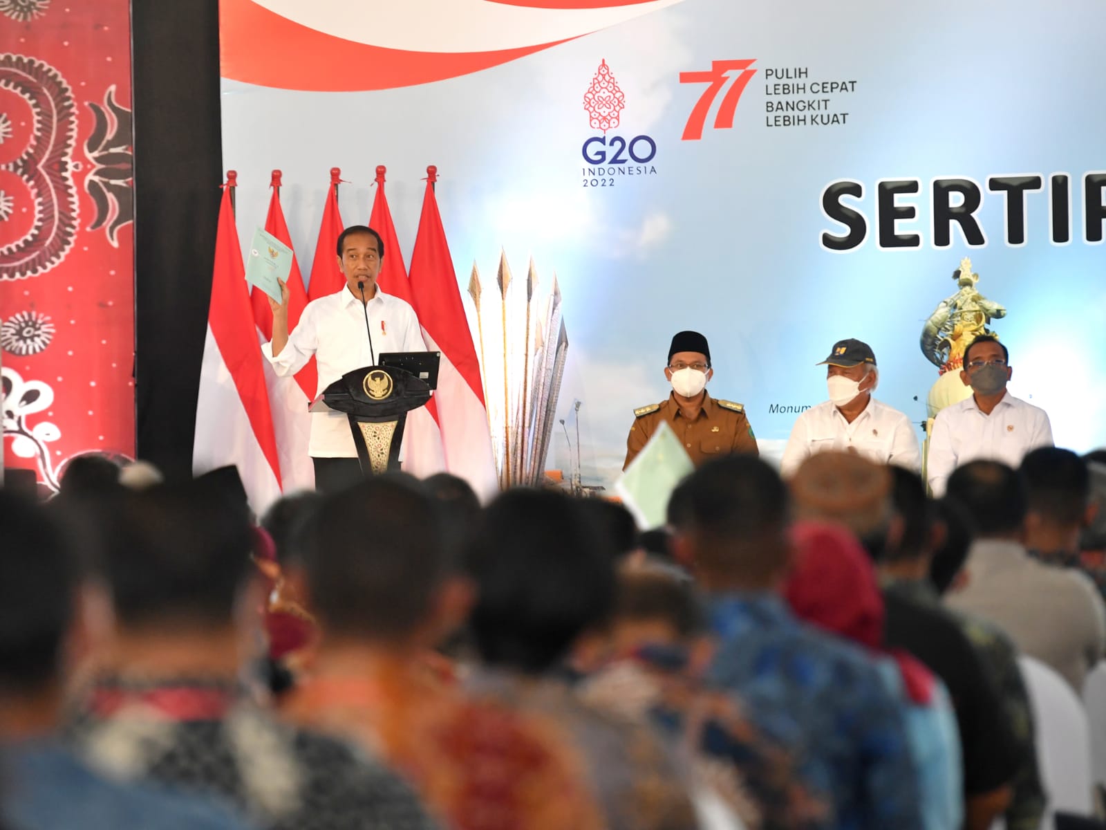 20220822 Presiden Jokowi Berikan Sertifikat Tanah untuk Masyarakat Sidoarjo