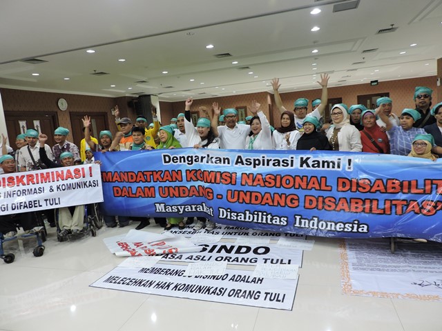 20160204 Demo Disabilitas