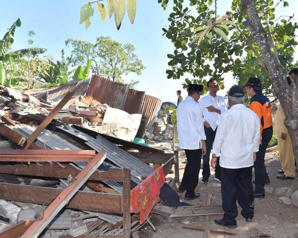 20180730 Jokowi Gempa Lombok 2