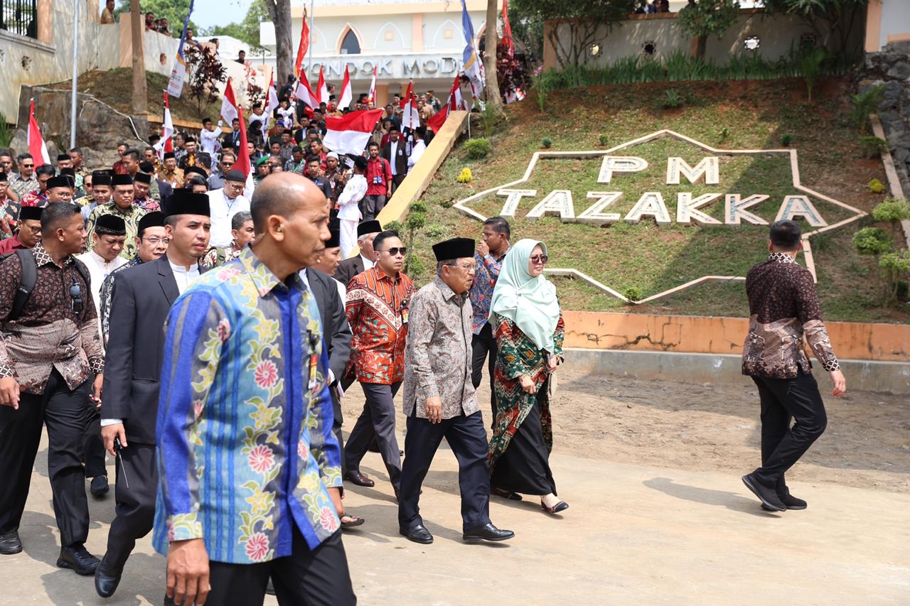 20190906 Menghadiri Tasyakuran Sewindu Pondok Modern Tazakka 1