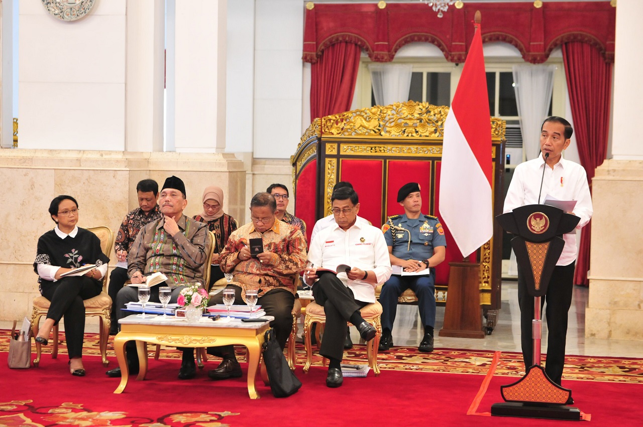 20191003 Menghadiri Sidang Kabinet Paripurna