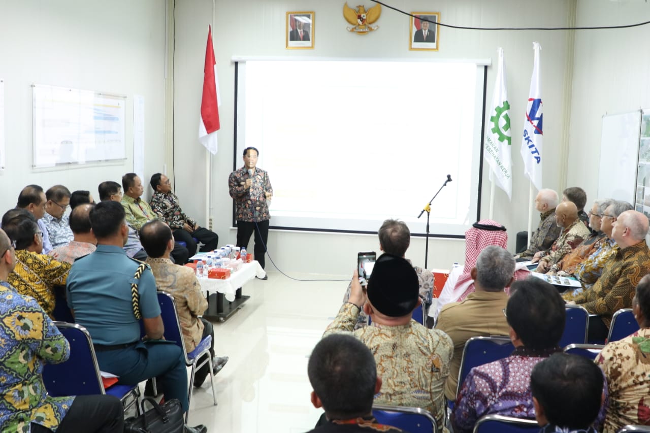 20191015 Menteri Meninjau Pembangunan UIII 8