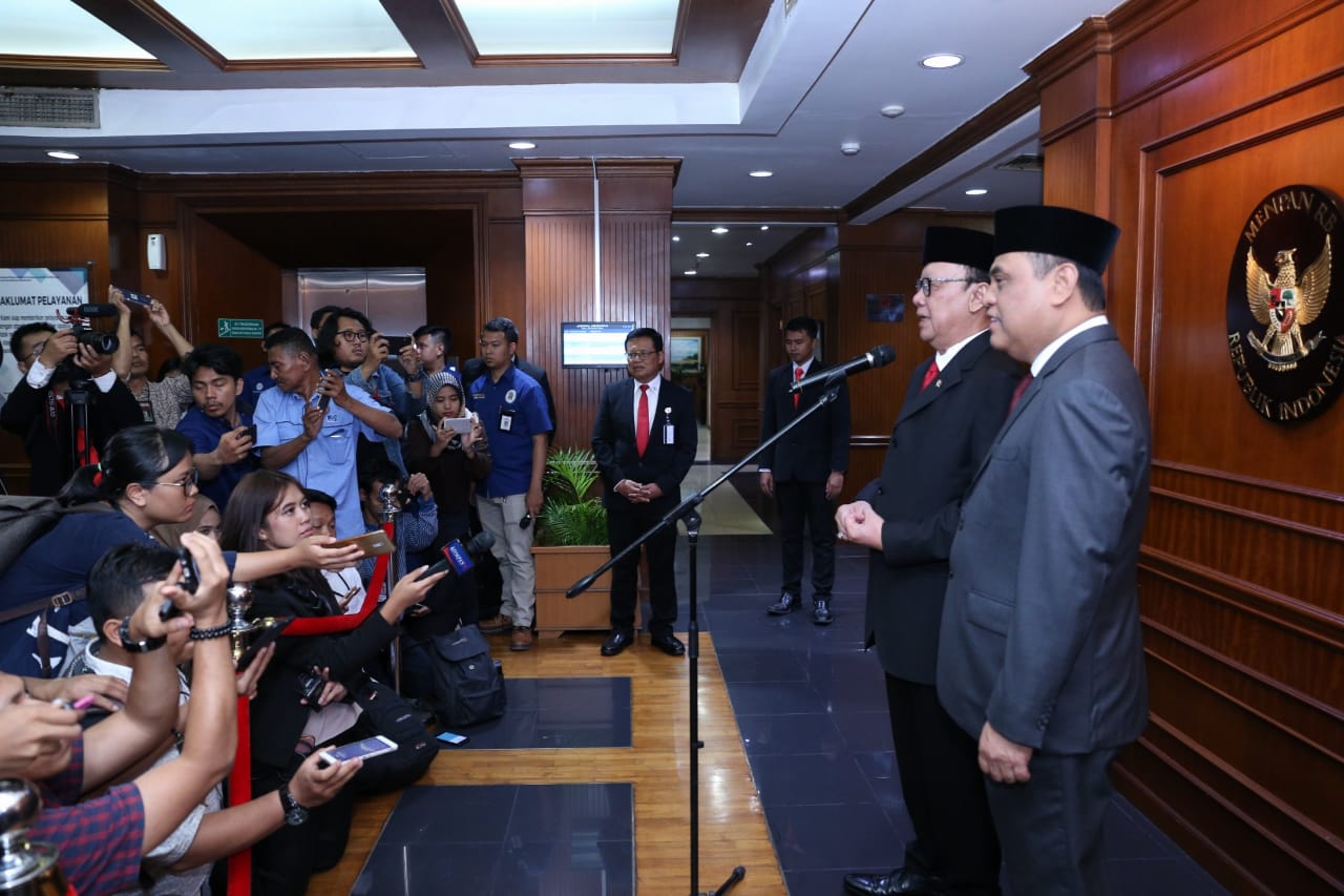 20191023 Sertijab Menteri 19