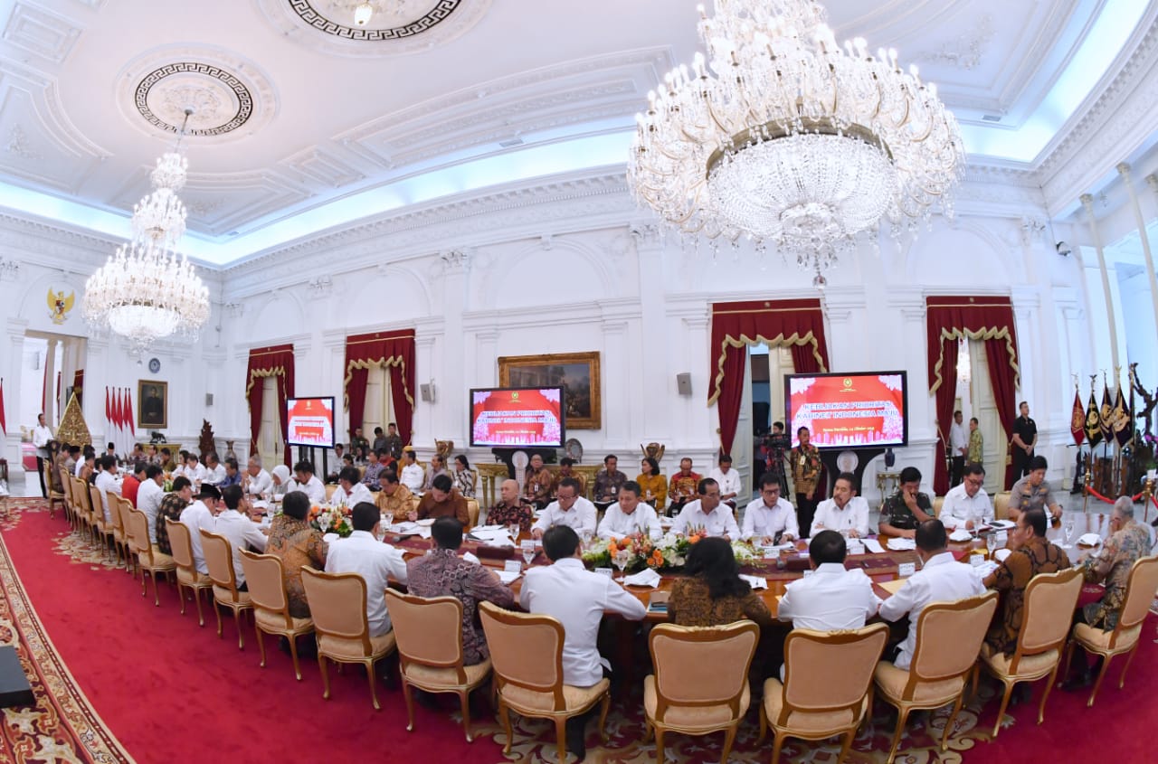 20191003 Menghadiri Sidang Kabinet Paripurna