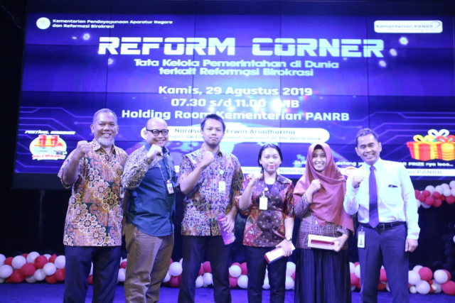  Reform Corner ke 41 1