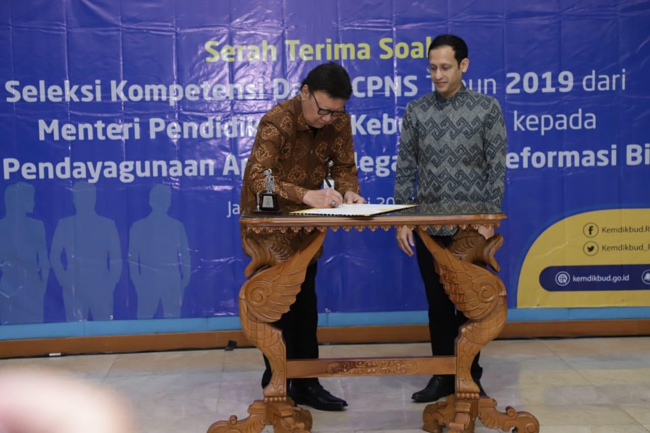 20200113 menerima soal Seleksi Kompetensi Dasar SKD 1