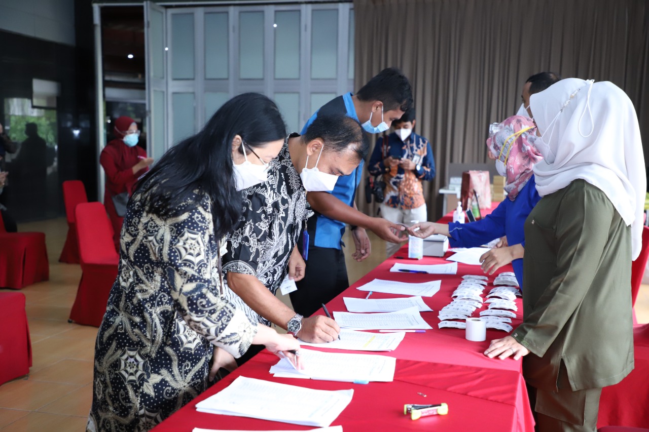 20211111 Tes Swab PCR di Lingkungan Kementerian PANRB 7