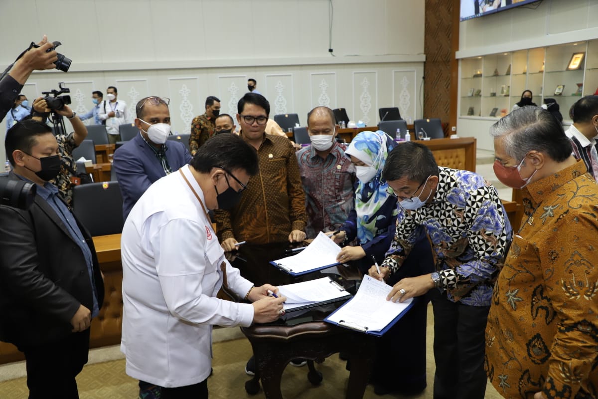 20211122 Rapat Kerja dengan Badan Legislasi 15