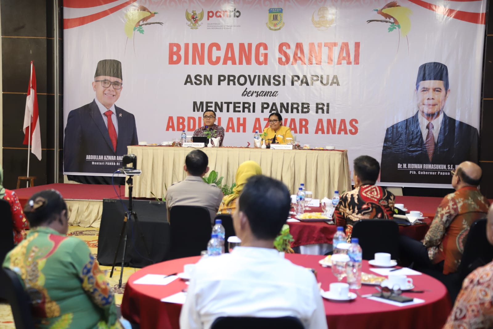 20230519 MENTERI Bincang Santai dengan ASN Papua 1