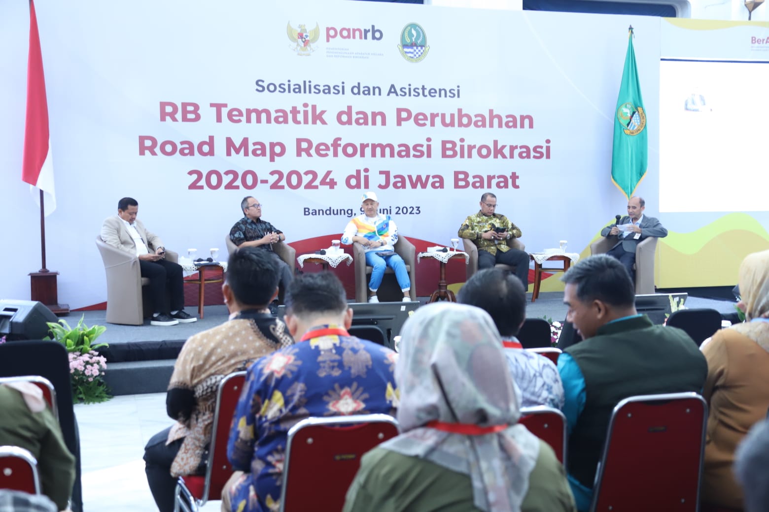 20230609 Sosialisasi dan Asistensi RB Tematik dan Perubahan Roadmap RB 2020 2024 Provinsi Jawa Barat 23