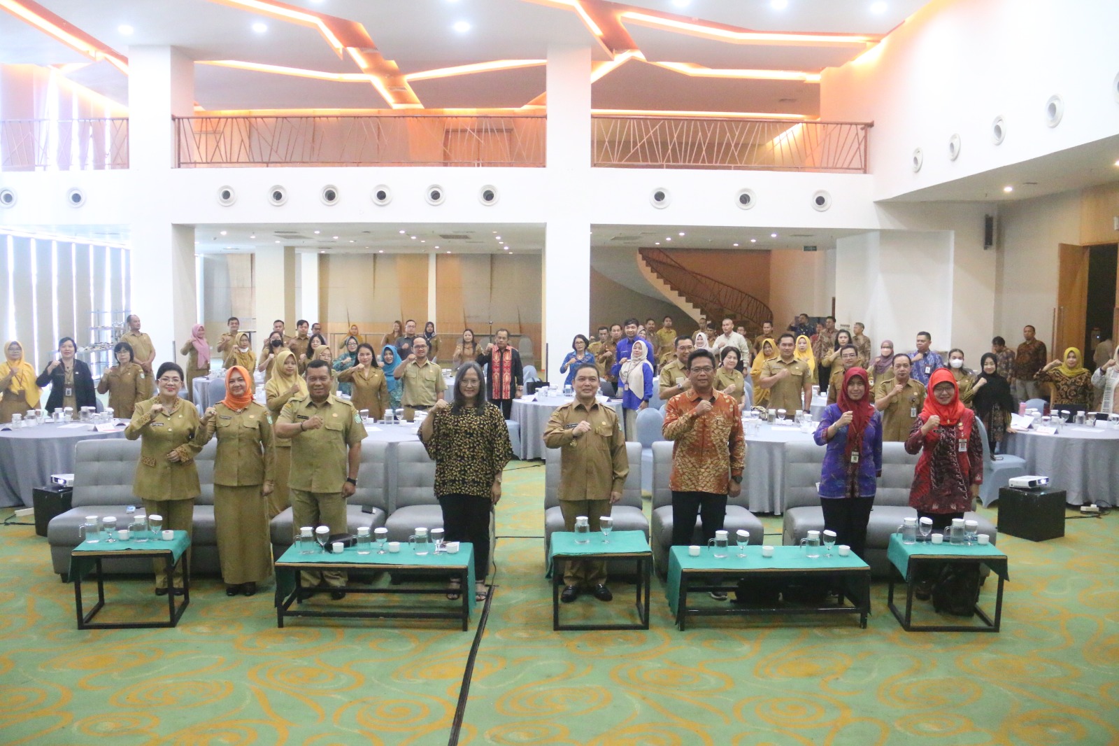 20230613 Lokakarya Peer to Peer Learning Praktik Baik Inovasi Pelayanan Publik Terkait Isu Kemiskinan Ekstrem di Provinsi Kalimantan Barat 1