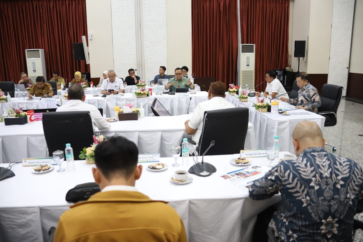 20230613 Rapat Tingkat Menteri Terkait Desain Besar Manajemen Talenta Nasional Tahun 2023 2045 11