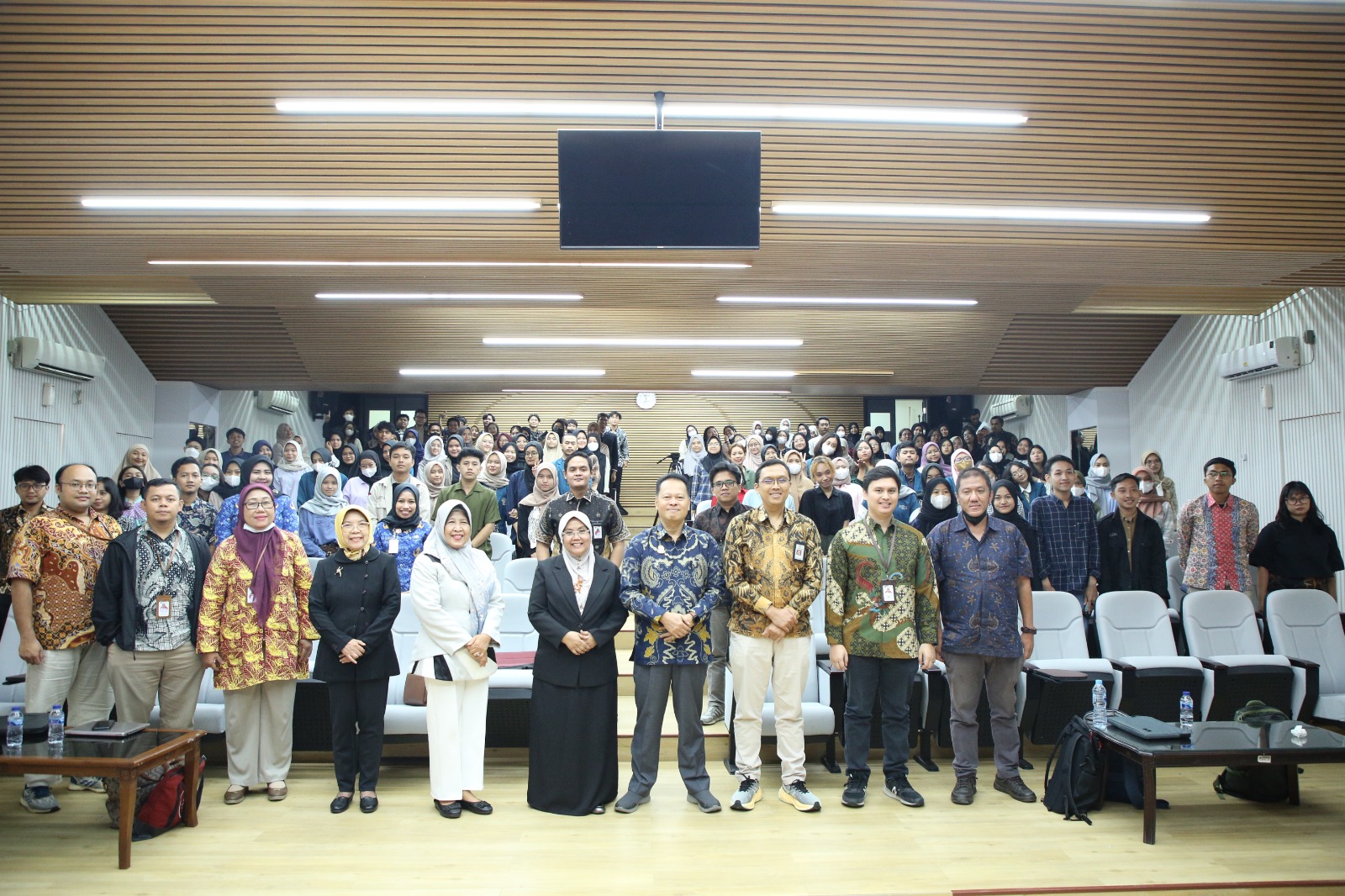 20231110 Seminar RUU tentang Pelayanan Publik 1