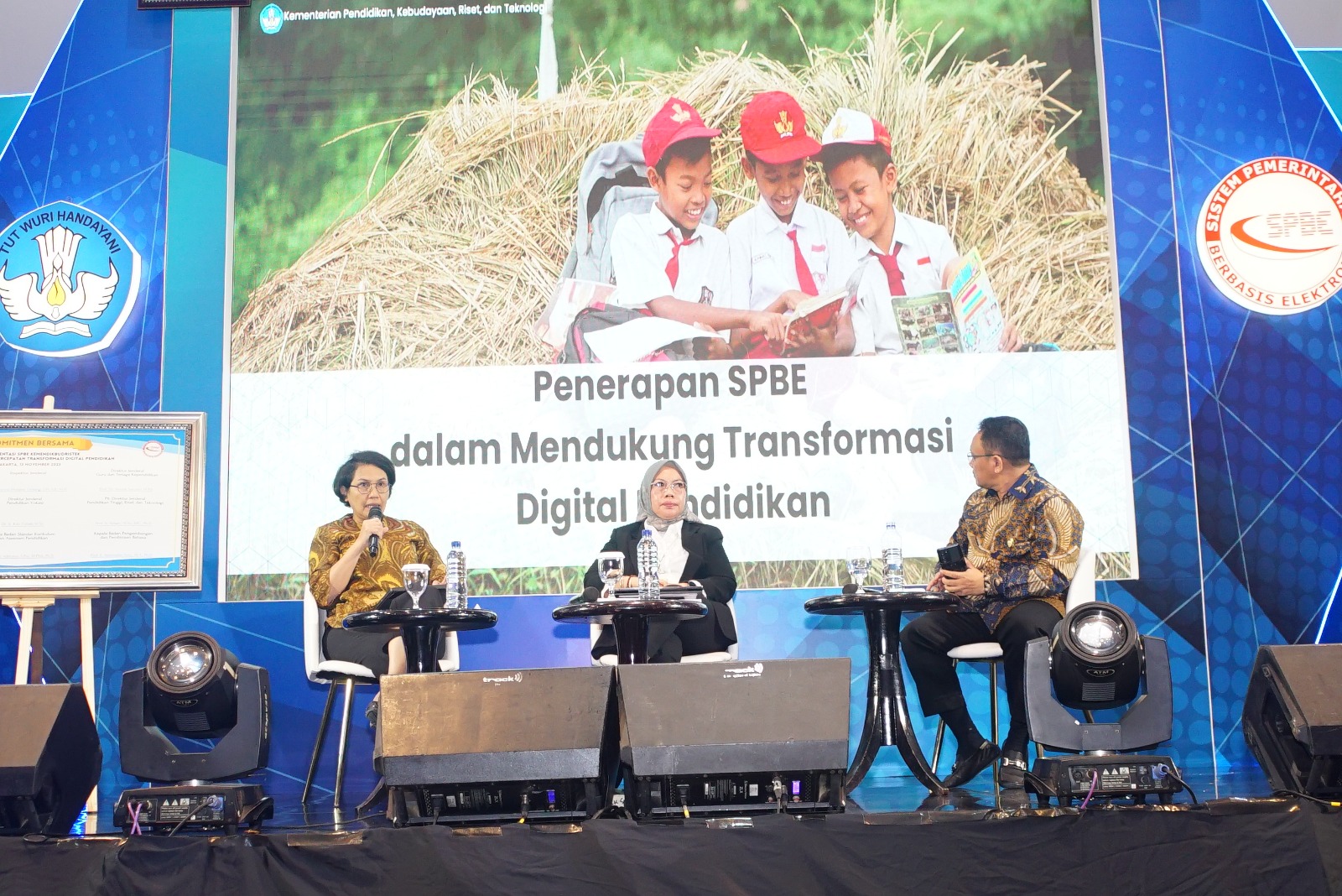 20231114 Rapat Koordinasi Pengelolaan dan Implementasi SPBE Kemendikbudristek 1