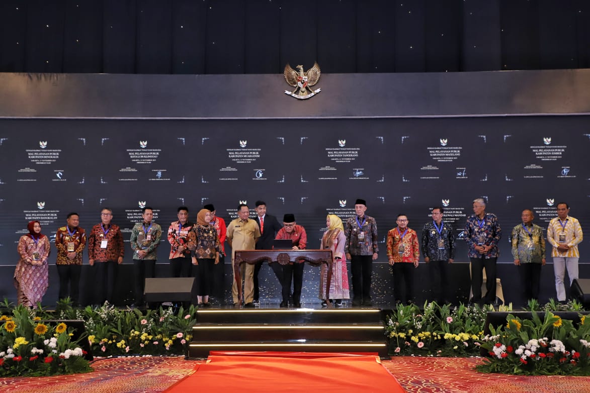 20231121 Peresmian Bersama MPP Peluncuran JIPPNas dan Pemberian Penghargaan Pelayanan Publik 2023 1