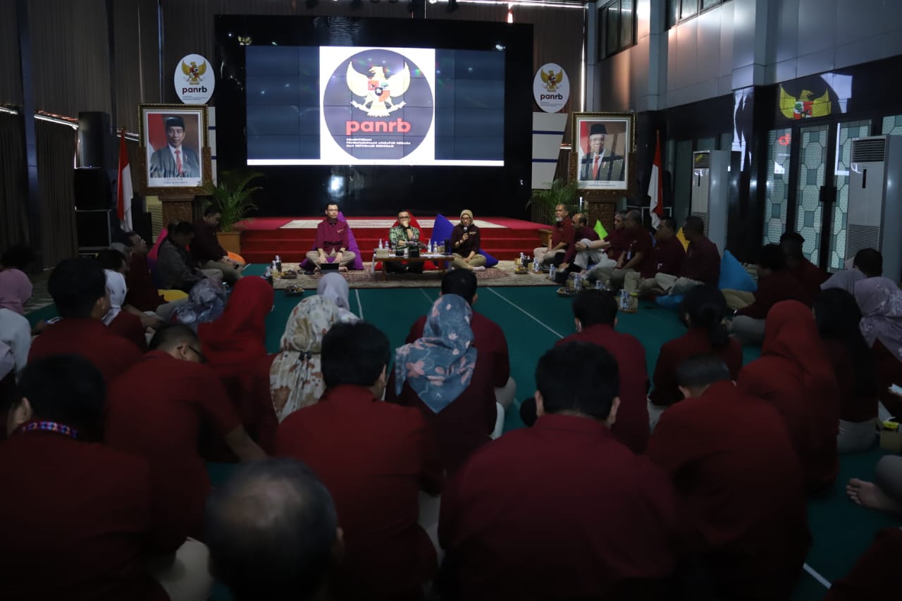 20231220 Dialog Kinerja dengan Unit Kerja Deputi RB Kunwas 16