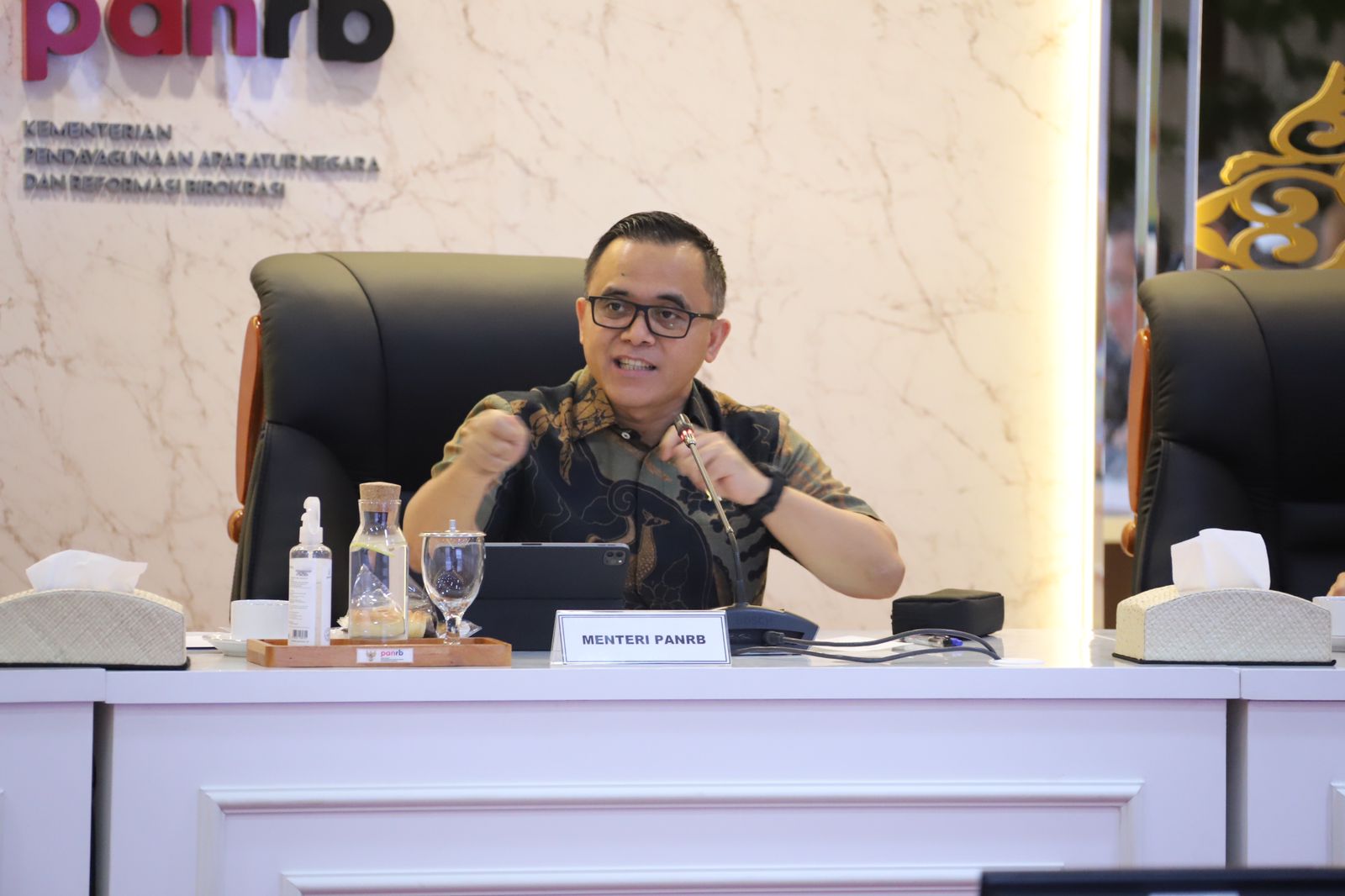 20240104 Rapat Tata Kelola Data dengan Menteri PPNBappenas 1