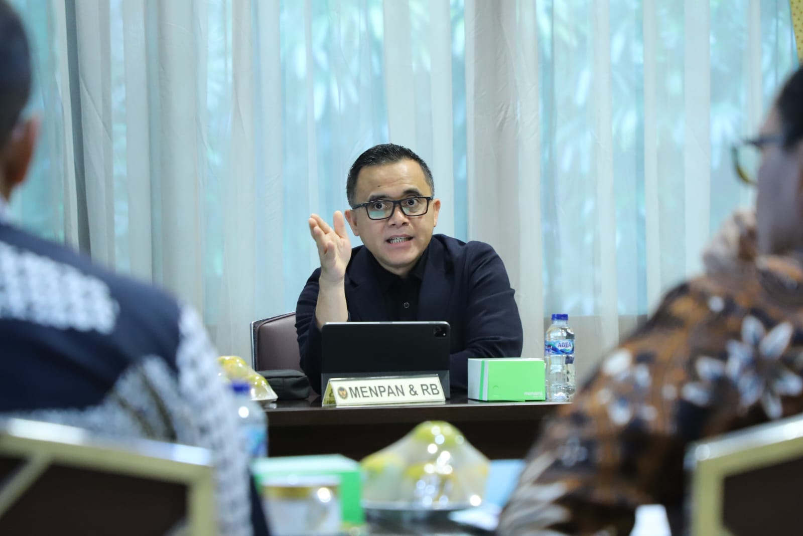 20240106 Menteri PANRB Temui Menko Polhukam Bahas Percepatan Transformasi Digital 9