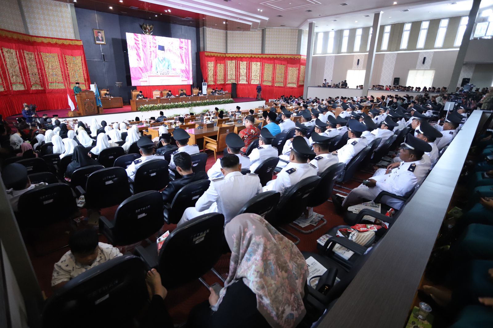 20240107 Rapat Paripurna DPRD Kabupaten Dharmasraya 14