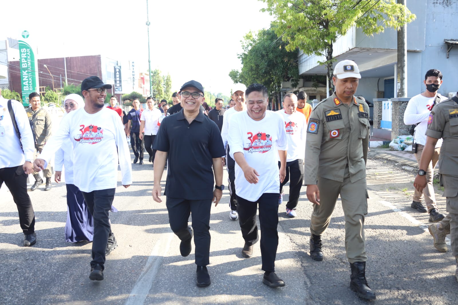 20240225 Jalan Santai Peringatan Tiga Tahun Kepemimpinan Bupati dan Wakil Bupati Sumenep 20