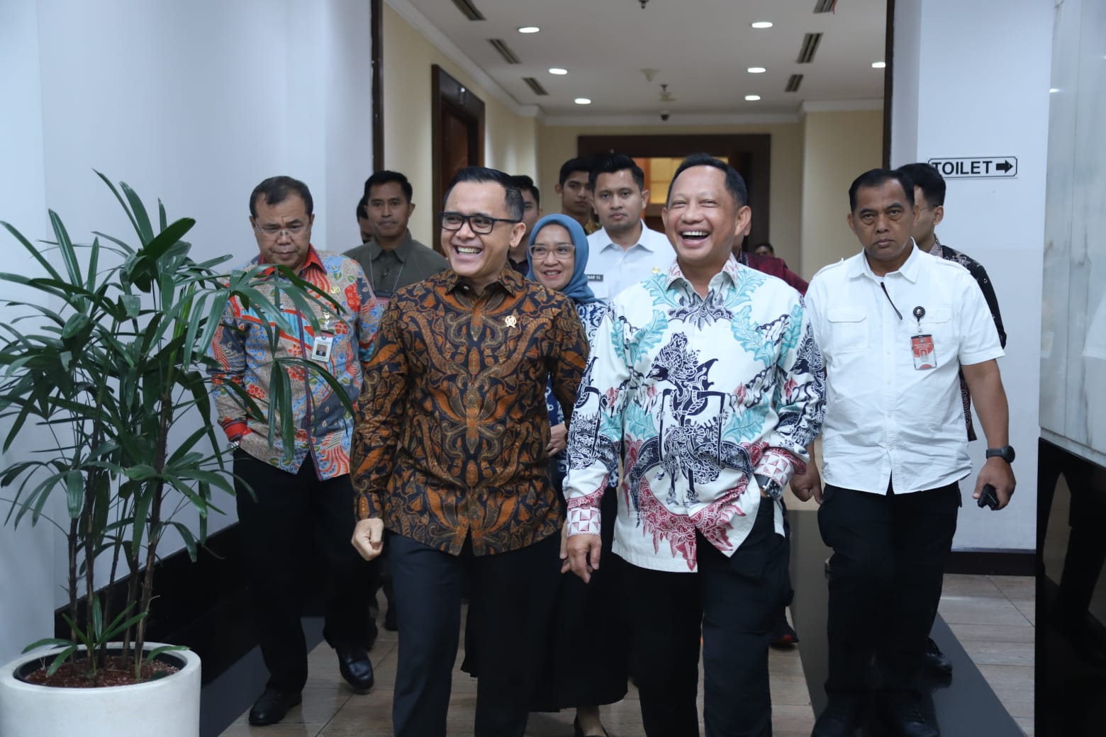 20240315 MENTERI Konferensi Pers THR dan Gaji ke 13 Tahun 2024 14