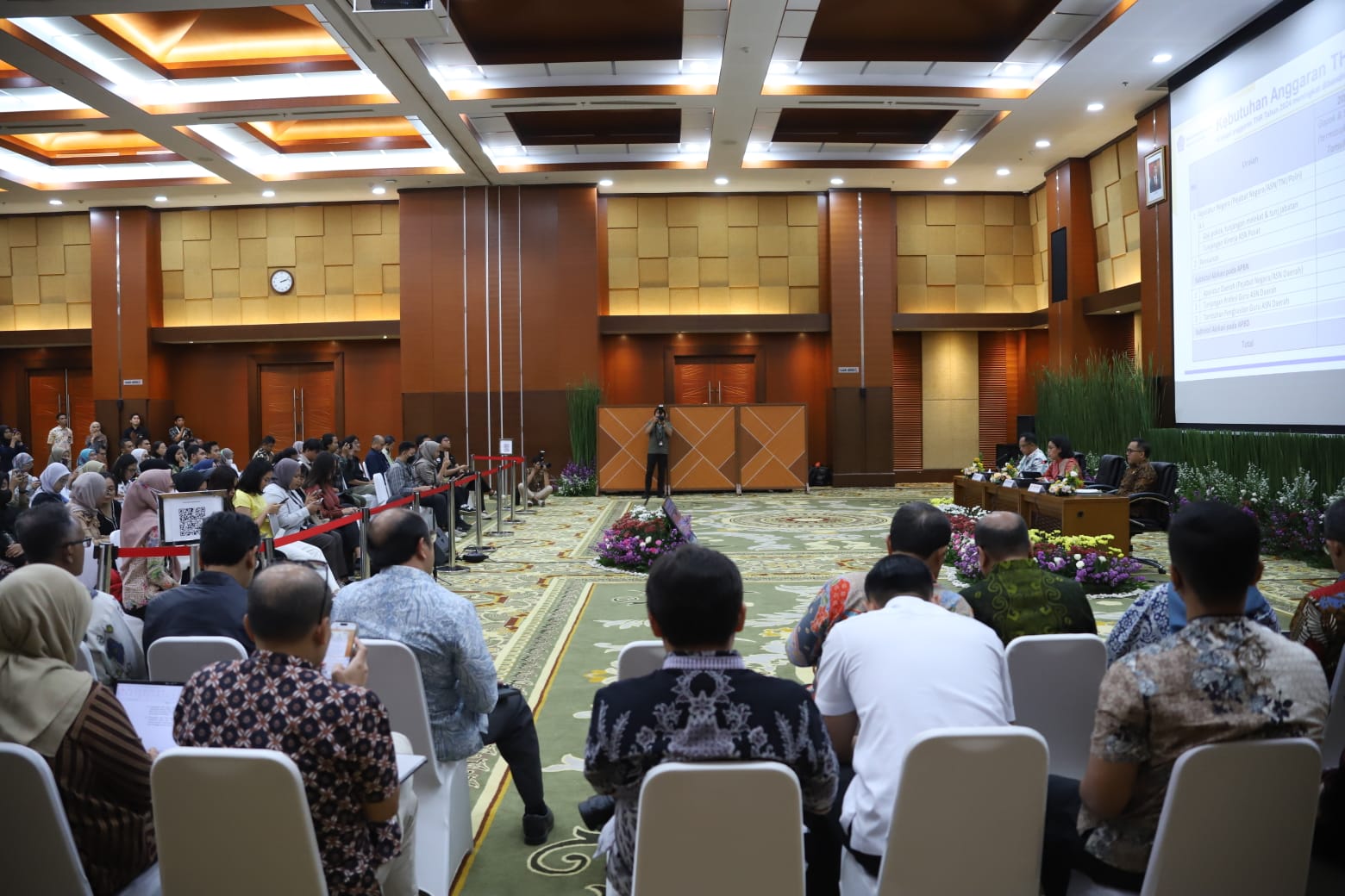 20240315 MENTERI Konferensi Pers THR dan Gaji ke 13 Tahun 2024 14