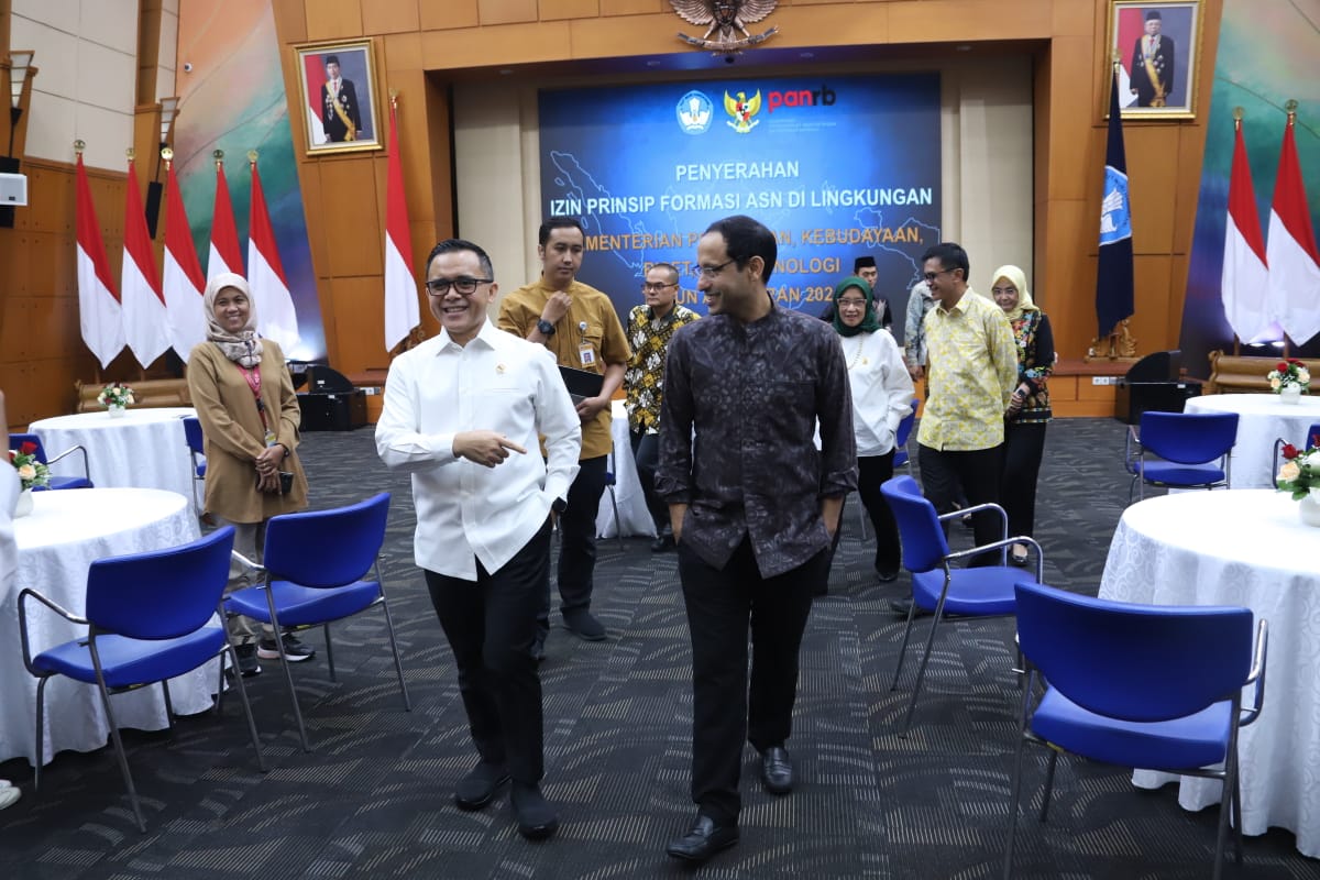 20240401 Penyerahan Izin Prinsip Formasi ASN Kemendikbud 10