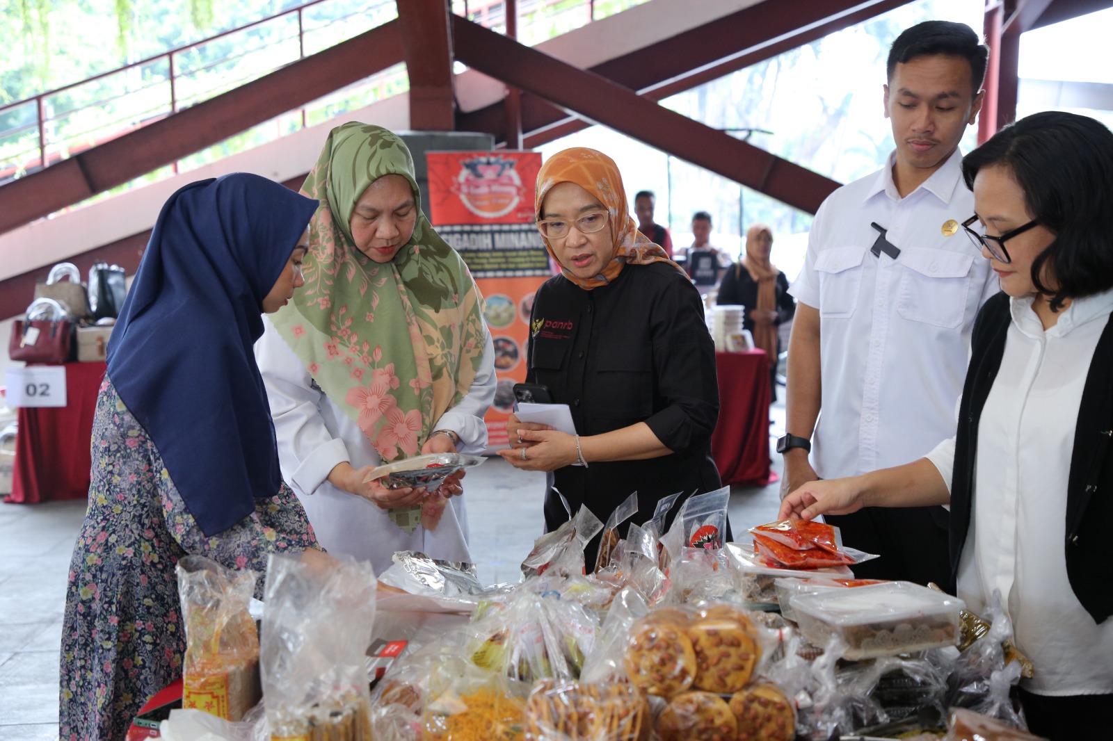 20240402 Bazar Ramadan 1445 H di lingkungan Kementerian PANRB 11